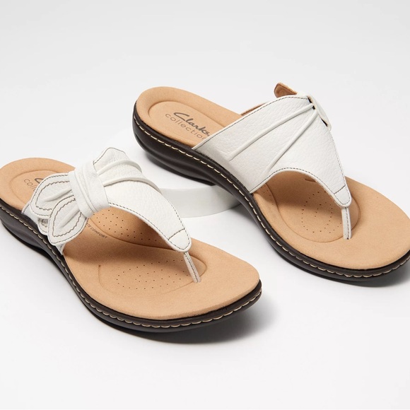 Clarks Shoes - NEW! Clarks Collection Leather Laurieann Rae Knotted Bow Flat Thong Sandals 8W